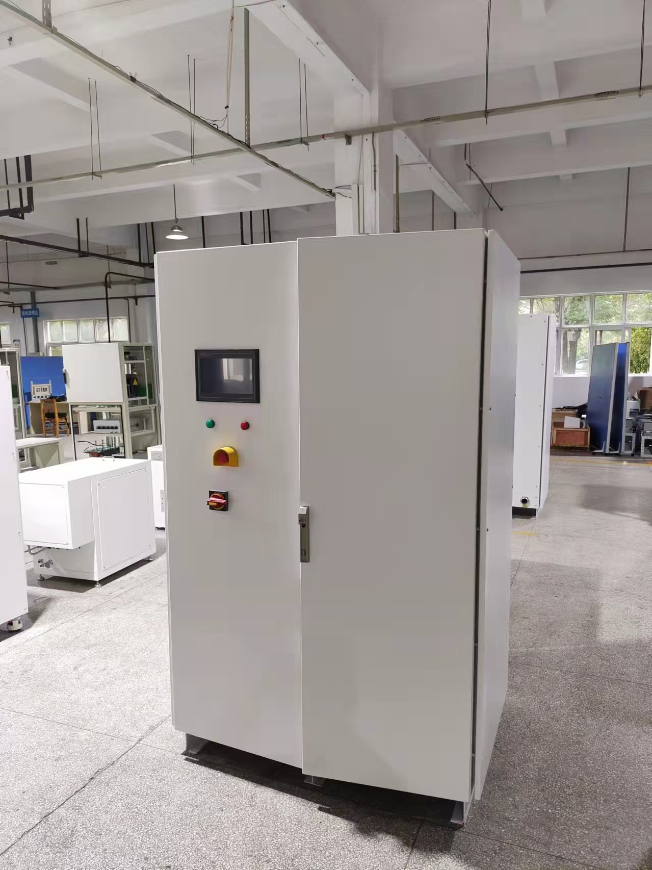 915mhz75kw微波電源.jpg